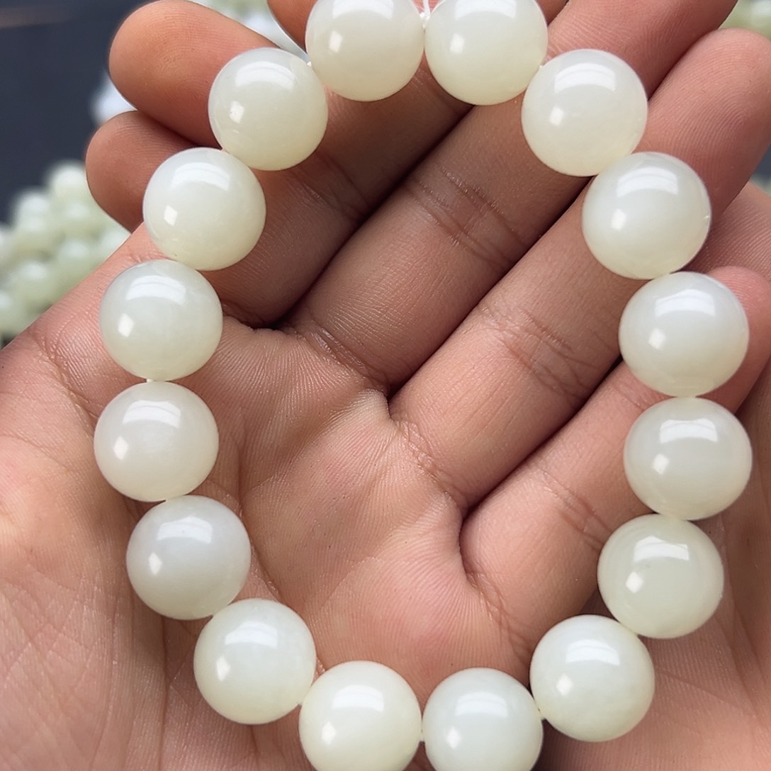 和田玉且末钢板料卡14未镶嵌