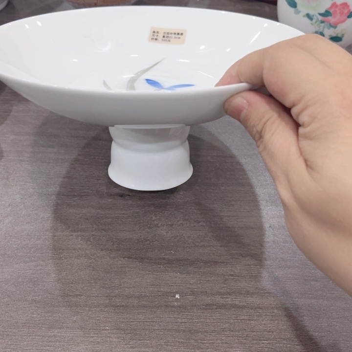 壶釉下五彩的瓷器和瓷器