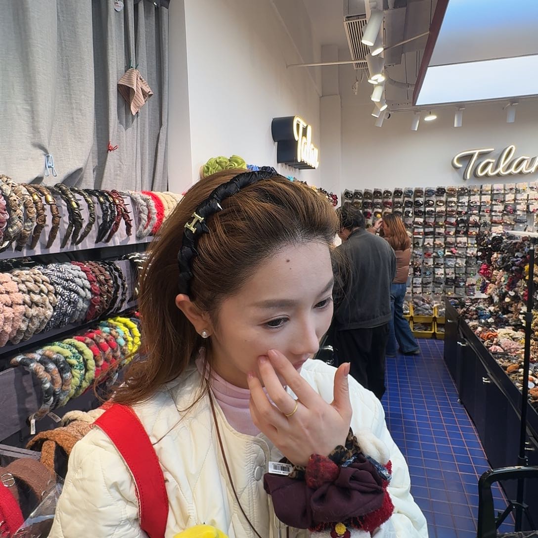 布艺非金属黑色绒面发箍