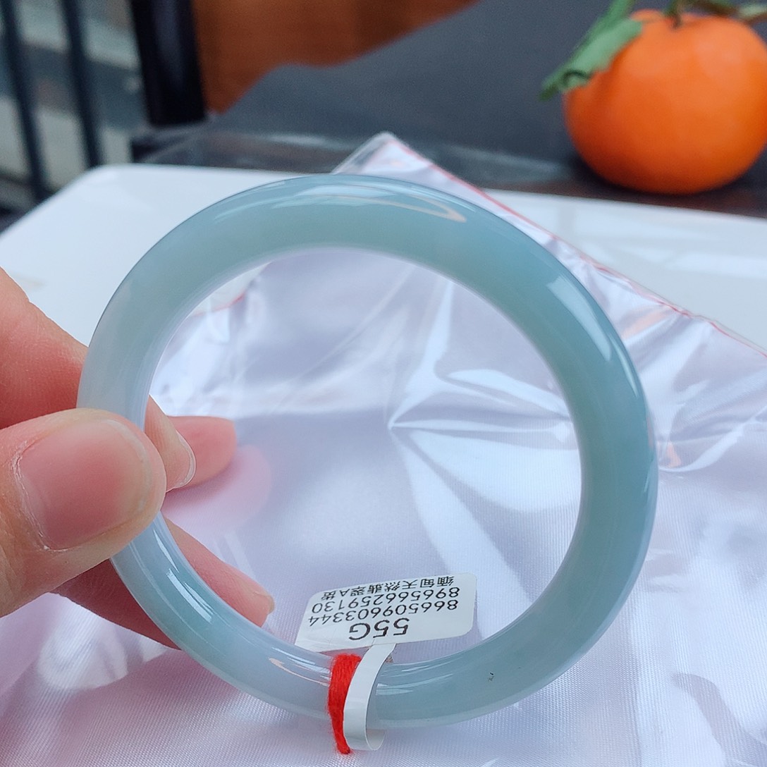 翡翠手镯未镶嵌天然缅甸翡翠A货手镯