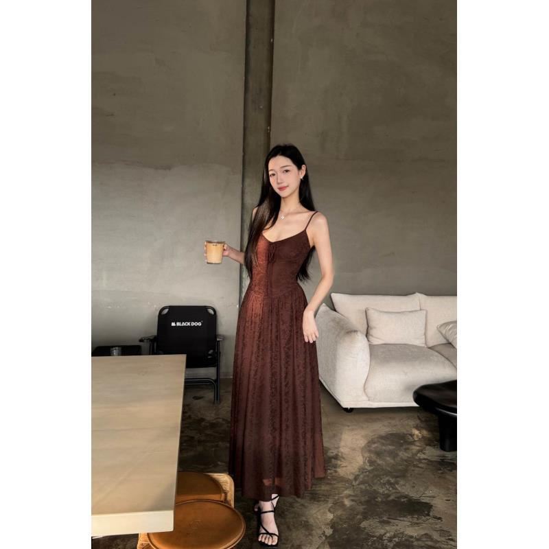 【现货运补】咖啡色高弹设计感V领长裙夏季收腰显瘦连衣裙女
