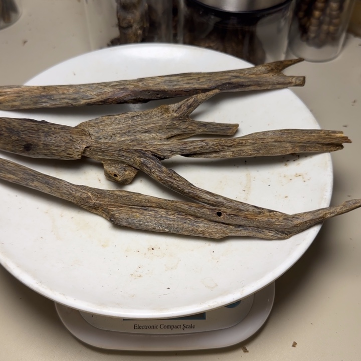 树脂制品张*原母树77克