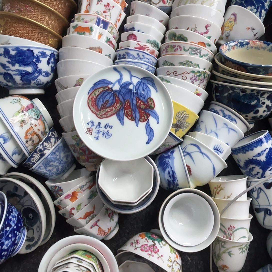 瓷片今天爱吃大米饭