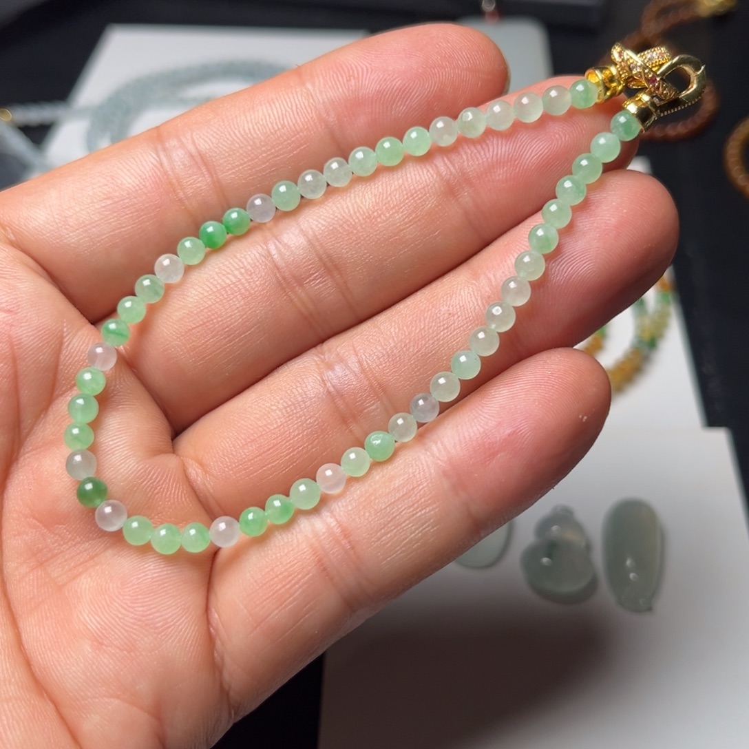 定制翡翠未镶嵌翡翠手串定制抛光