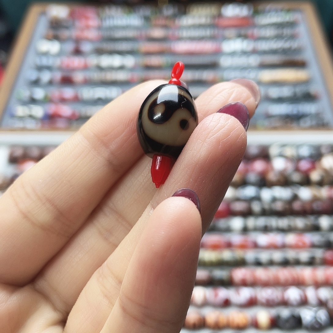 ****辰玛瑙/玉髓未镶嵌颈饰