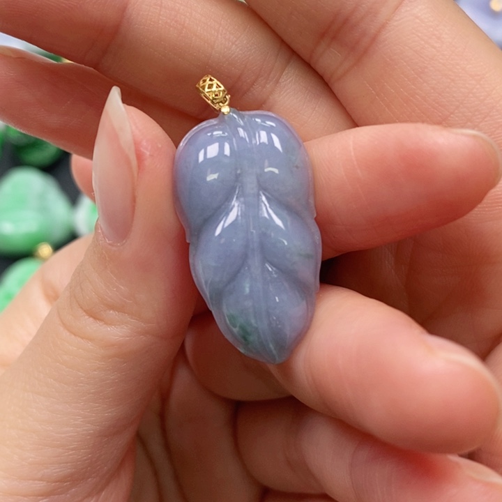 翡翠颈饰未镶嵌吊坠