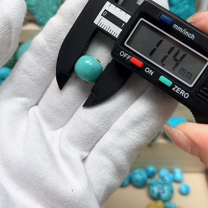 绿松石珠宝未镶嵌