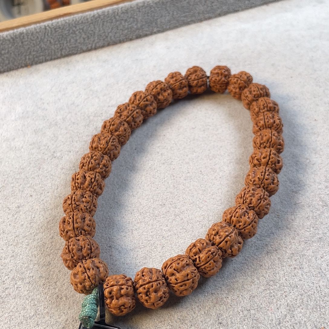 流***边吊坠金刚菩提龙脊梅花