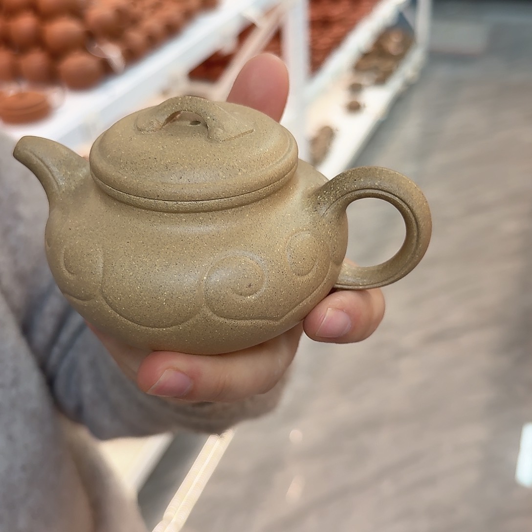 紫砂茶壶黄龙山原矿墨绿泥210