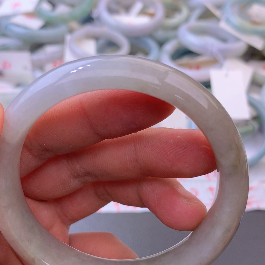 翡翠手镯未镶嵌126888888888