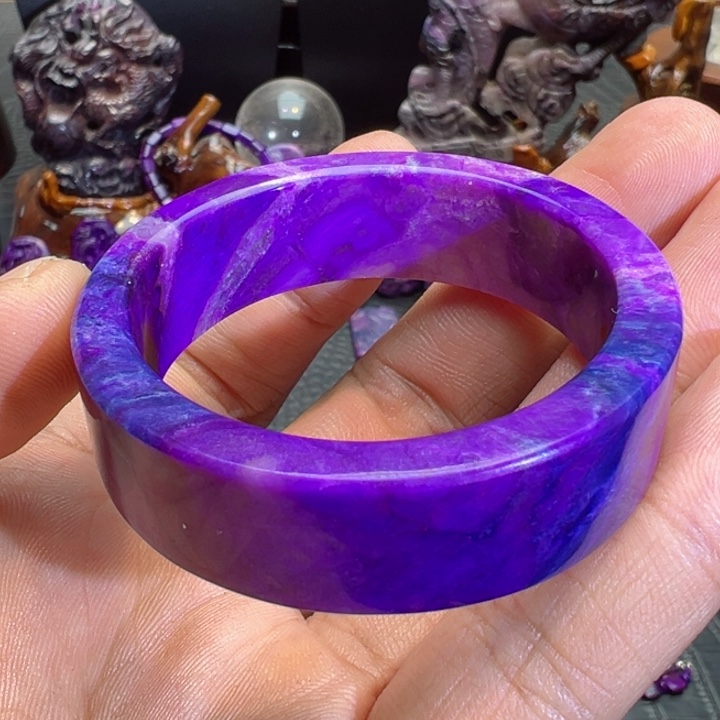 苏纪石（舒俱来）手镯未镶嵌