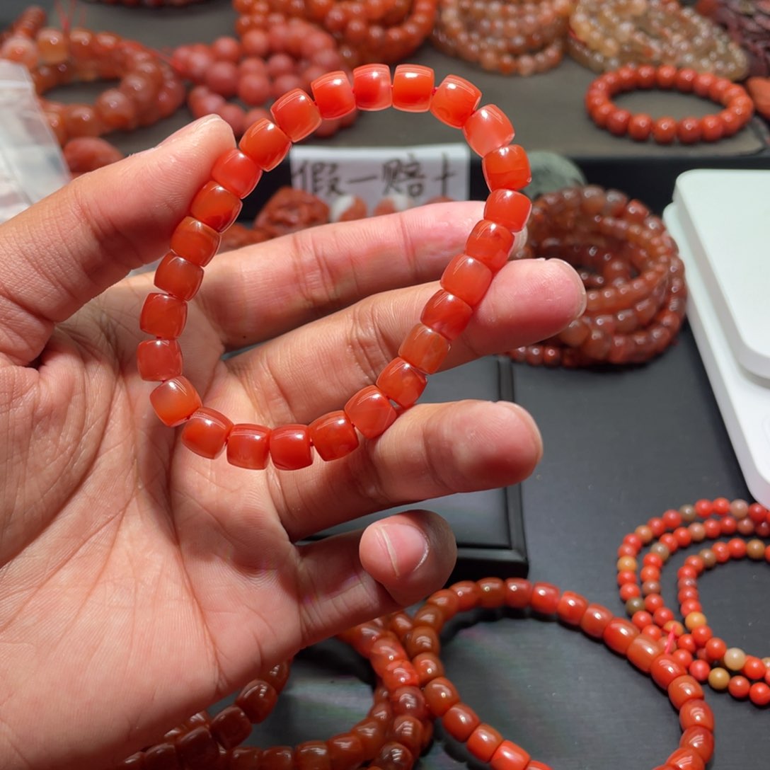 南红玛瑙手链未镶嵌