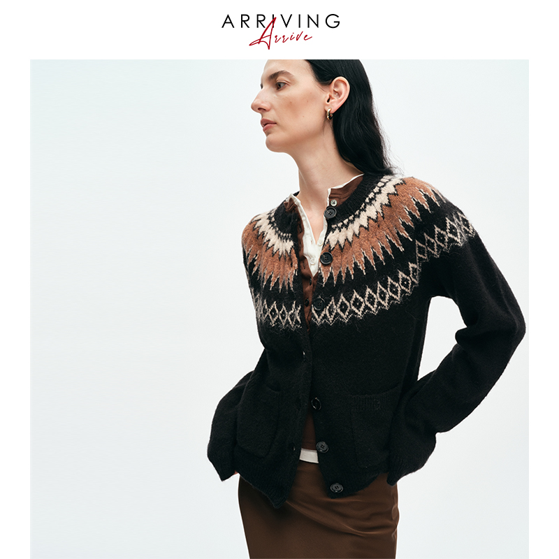 ArrivingArrive费尔岛毛衣开衫女新款高级感复古提花圆领针织衫