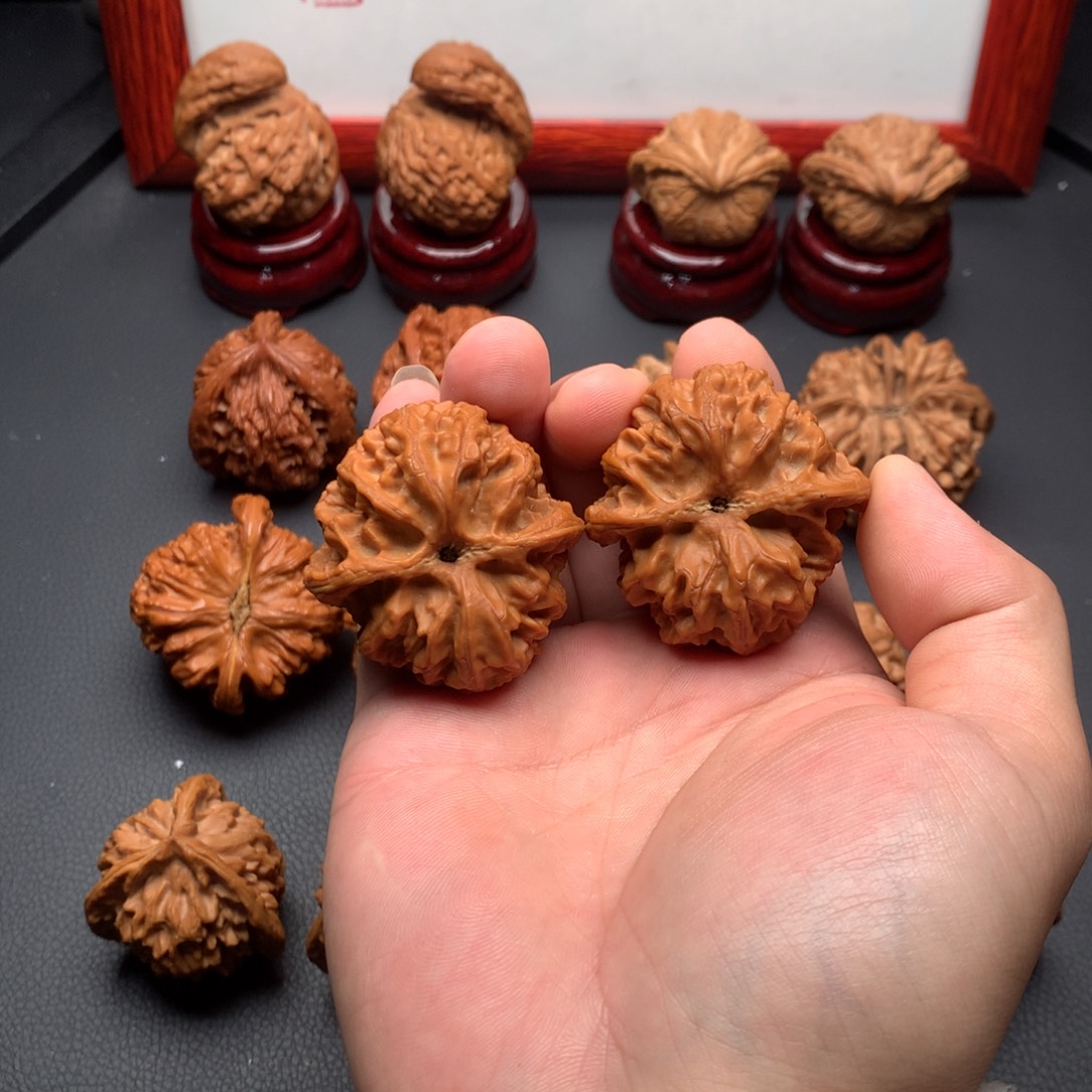 吊坠文玩核桃苹果园