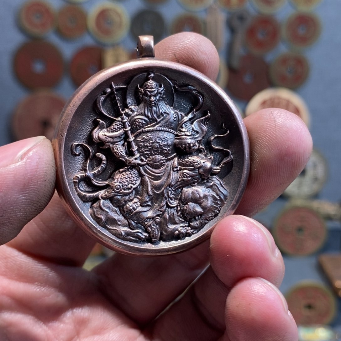 花岗石铁合金现代工艺品挂饰吊坠