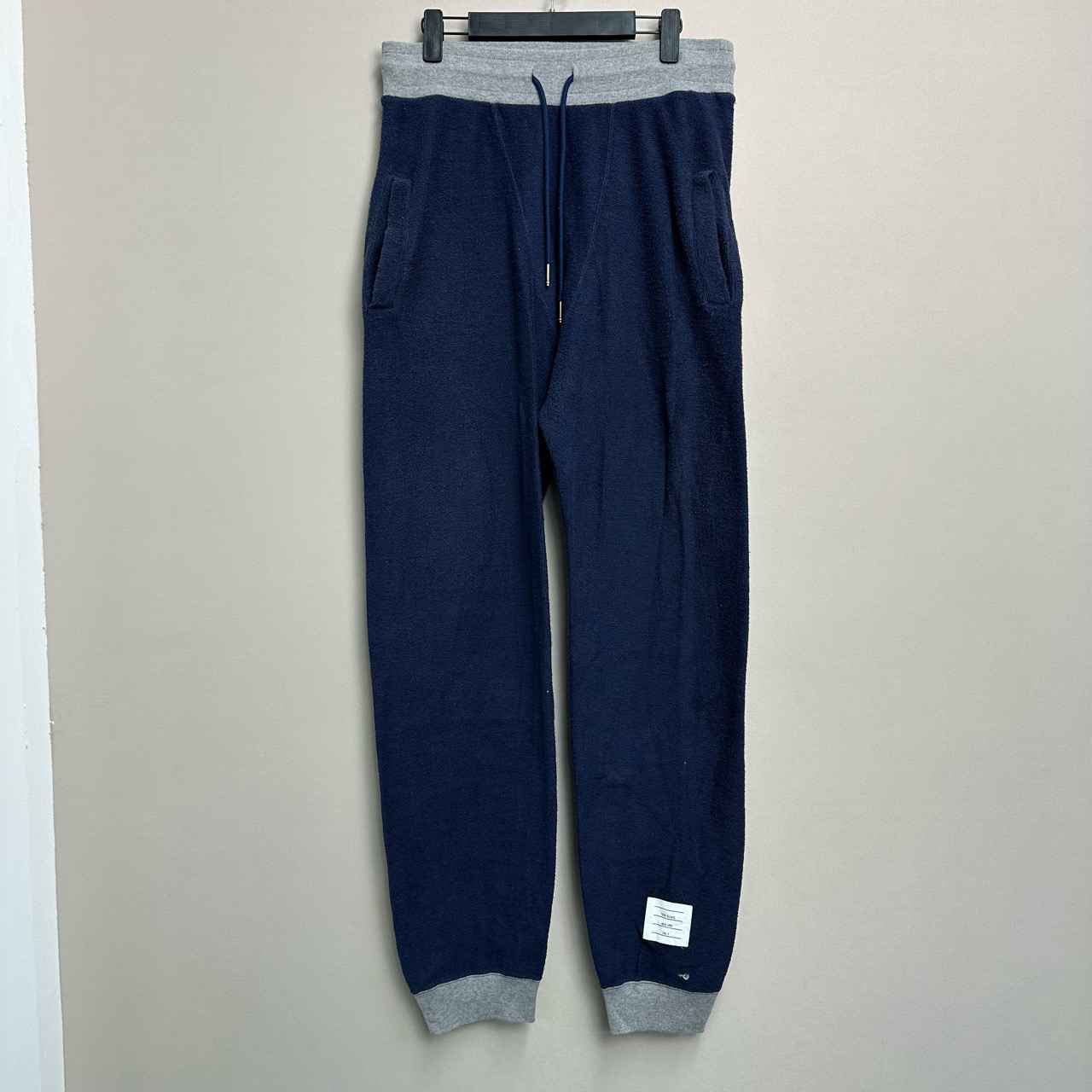99新 THOMBROWNE Tb藏青色彩条纹卫裤/4码/价7100