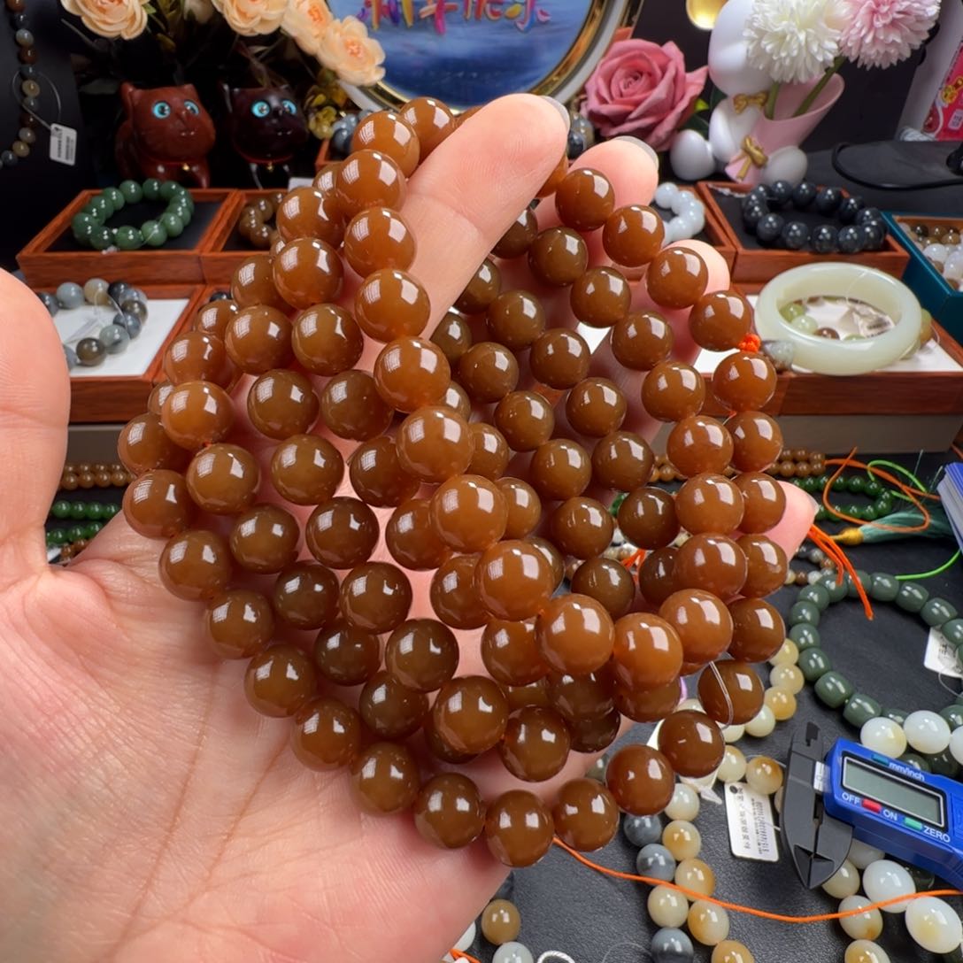 和田玉手链未镶嵌卡10。108