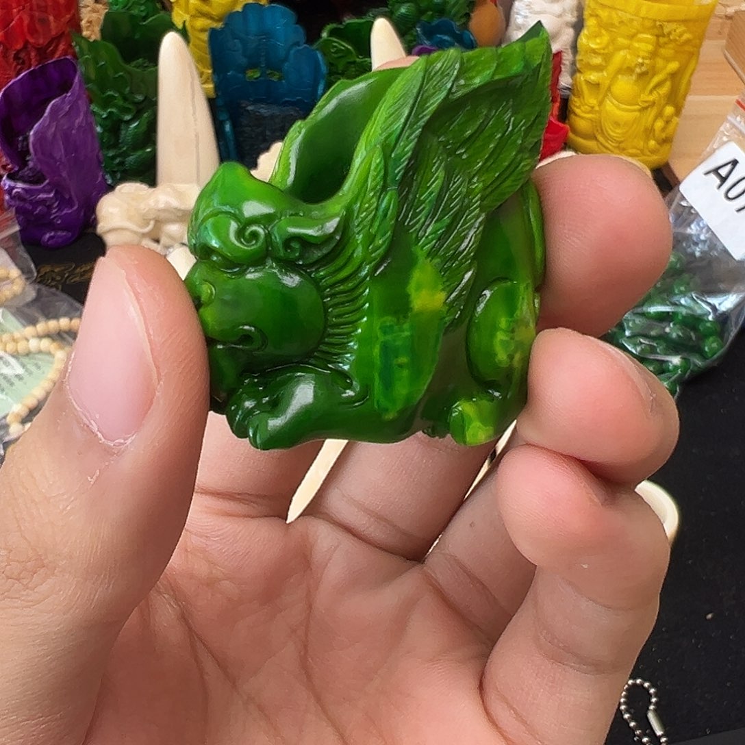 天然猛犸象牙雕刻品