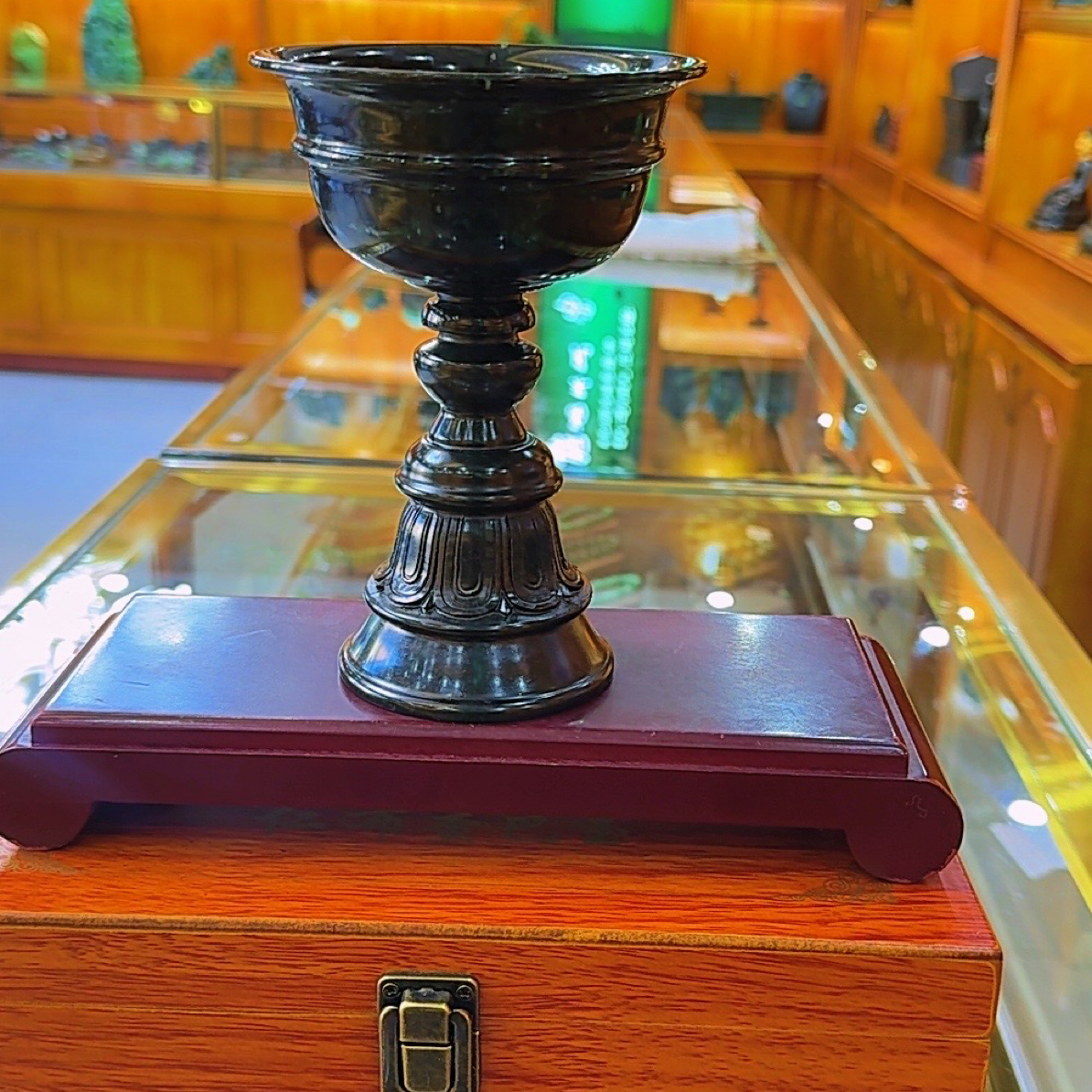 曲供酥油灯墨玉特色商品仁布玉