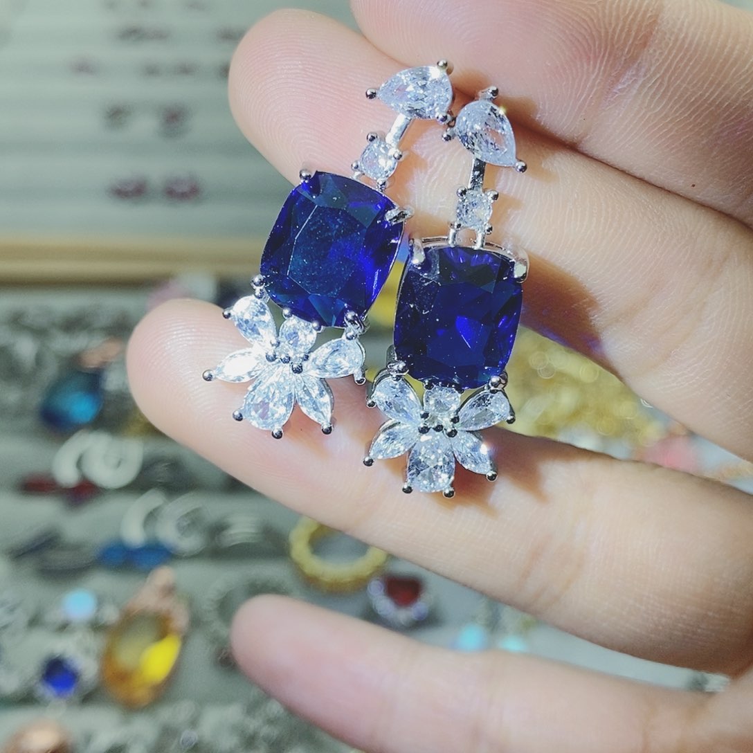 【闪购商品】托帕石耳饰银S925镶嵌