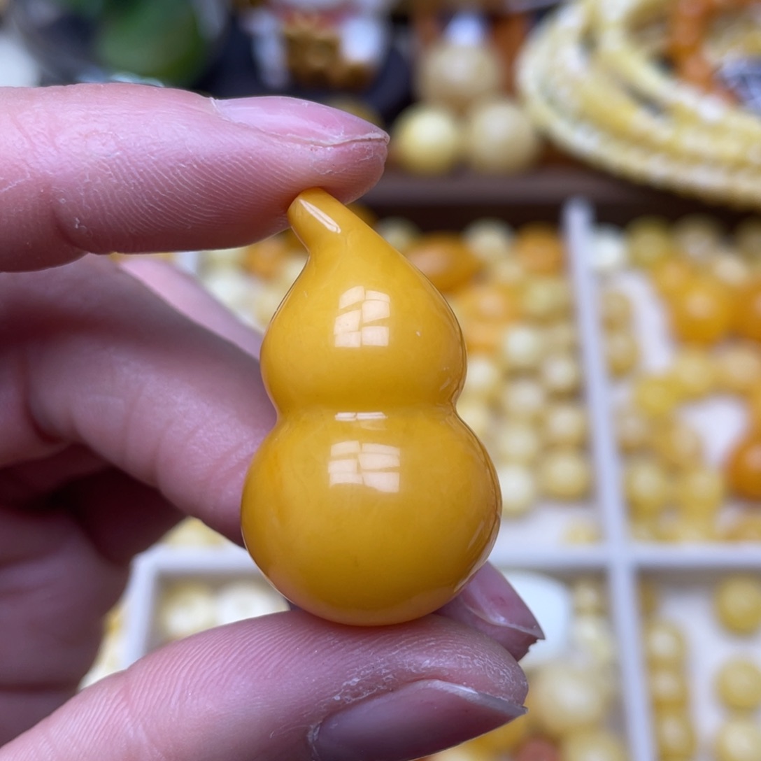 蜜蜡珠宝奇石未镶嵌皮色➕粉点