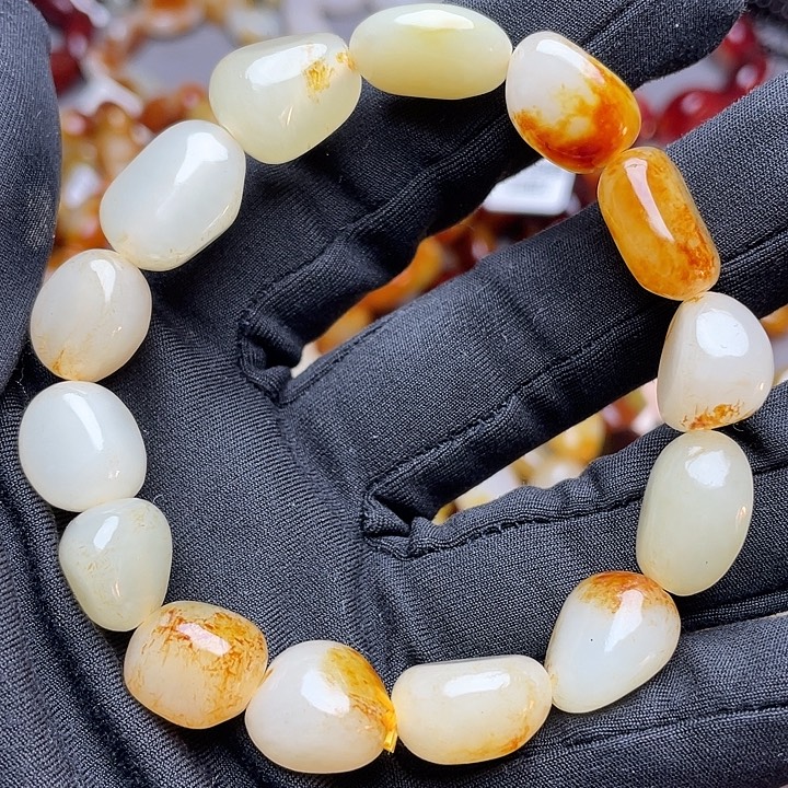 和田玉未镶嵌手链