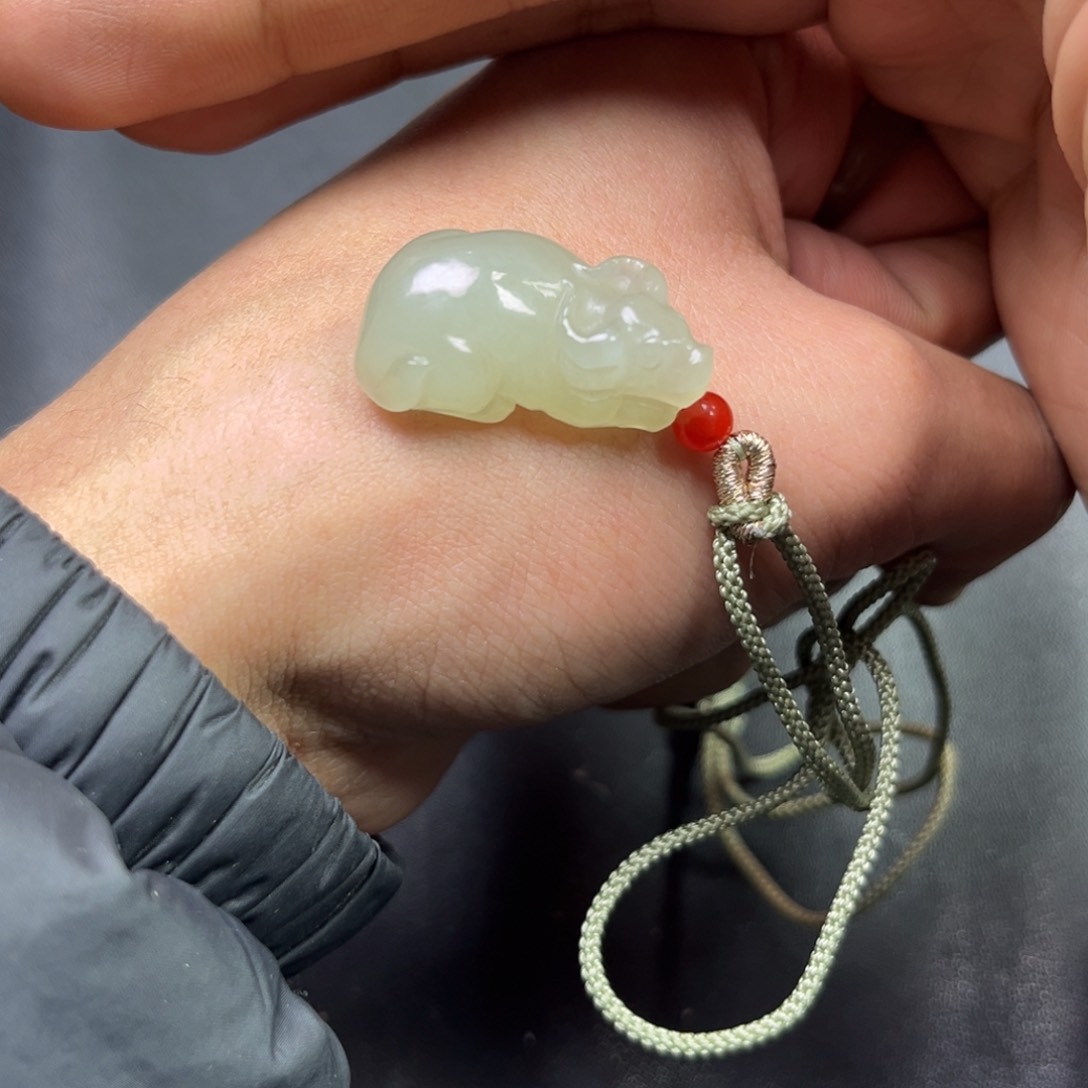 和田玉颈饰未镶嵌多样性手工钢板料牛