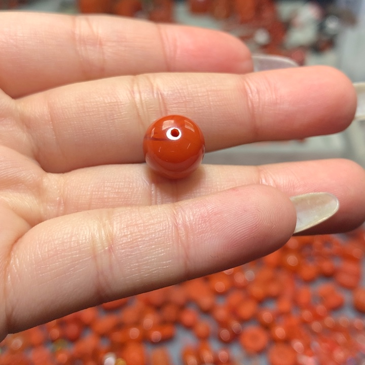 【闪购商品】南红玛瑙未镶嵌圆珠?*灰