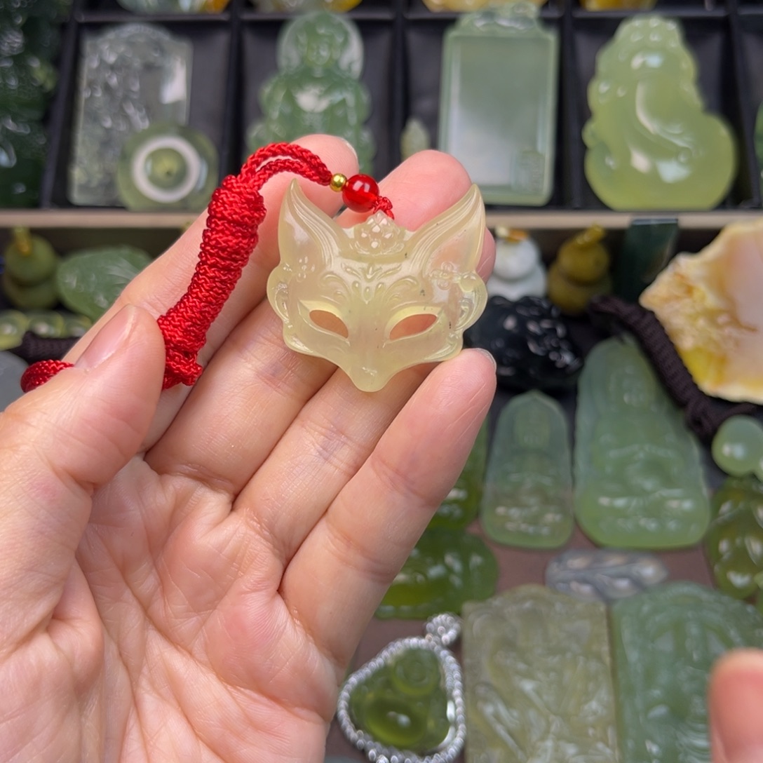 蛇纹石玉未镶嵌吊坠(不含链)