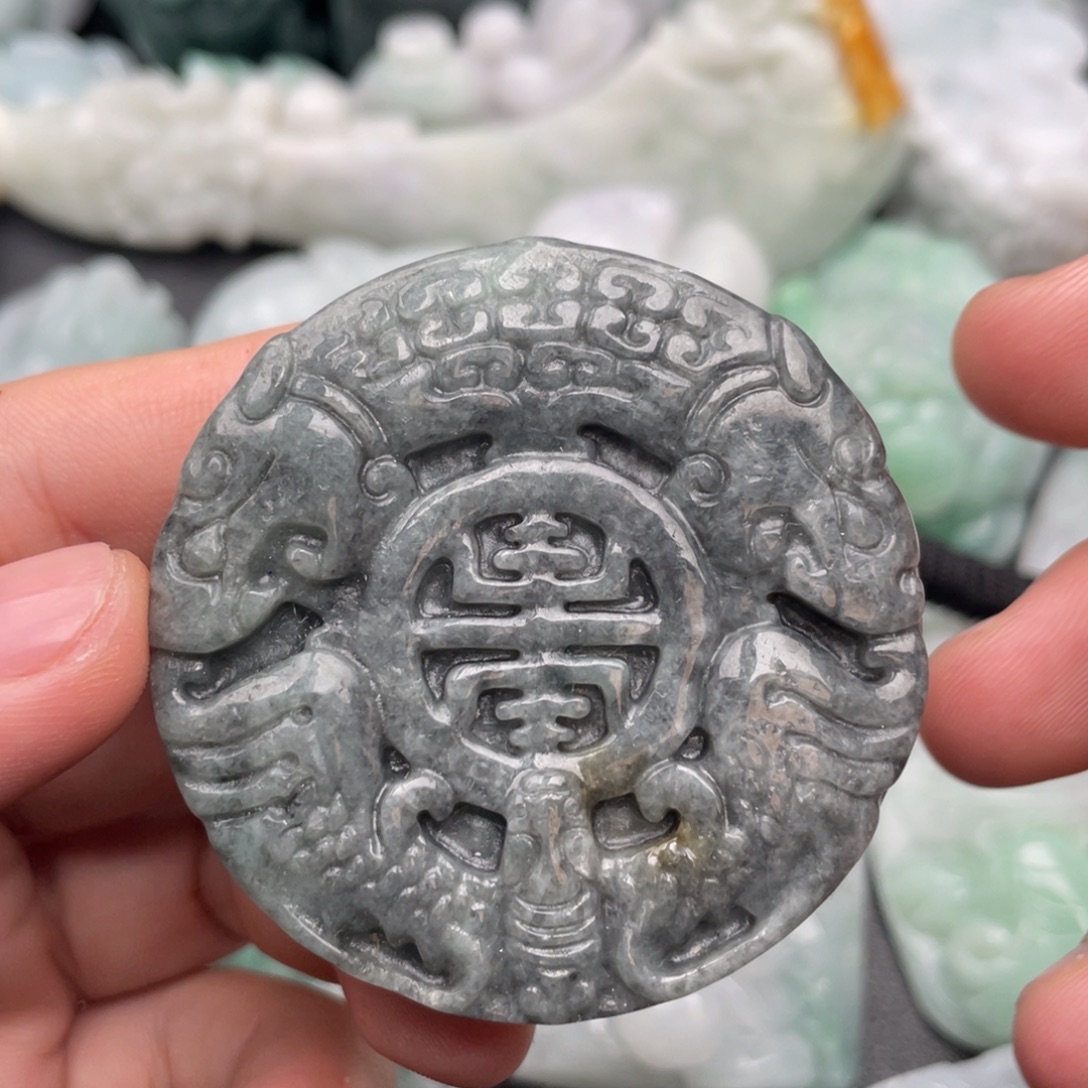 翡翠未镶嵌吊坠(不含链)