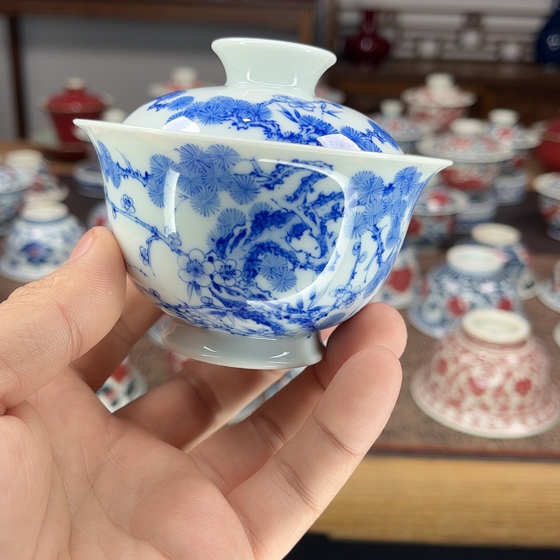 鱼****陶陶瓷陶瓷青花釉里红