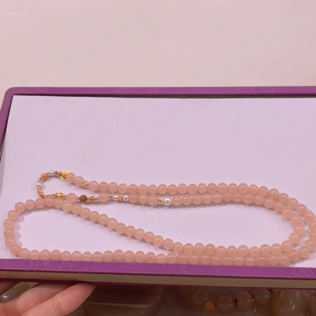 和田玉18K金镶嵌项链红粉