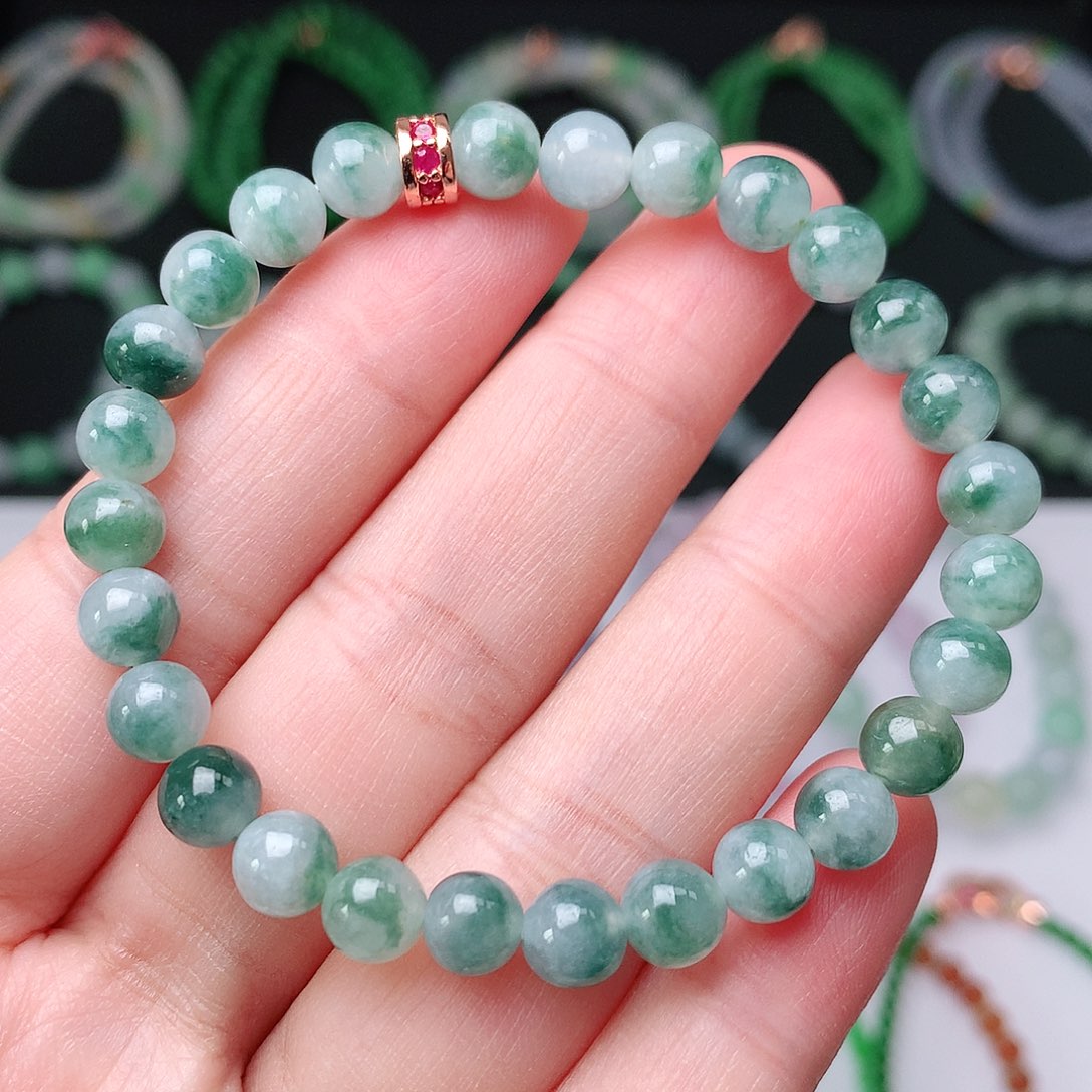 翡翠手链未镶嵌翡翠