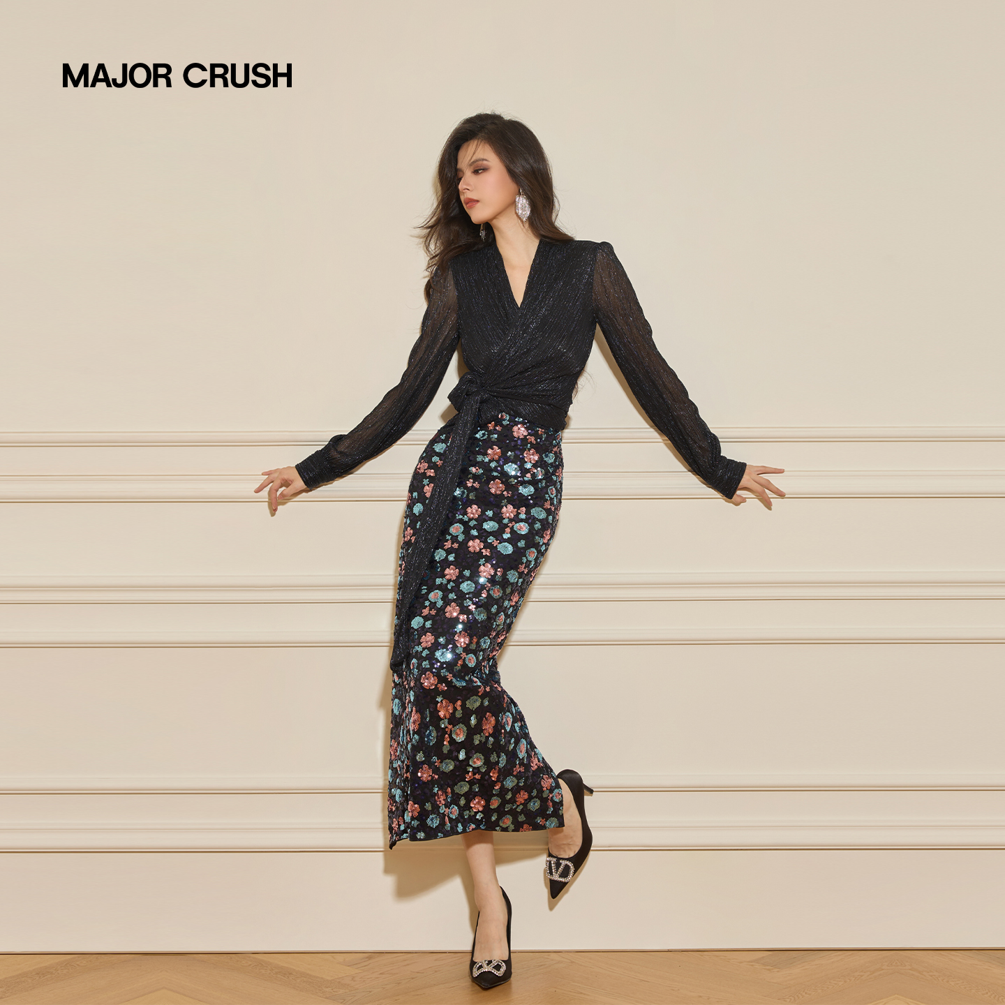 MAJOR CRUSH秋冬新款月见铃兰套裙法式时尚套裙设计师珠片款77789