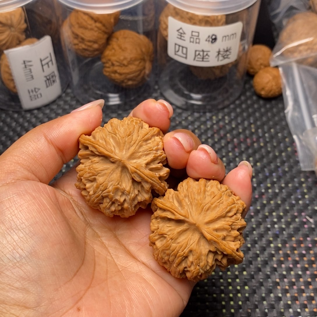 文玩核桃吊坠苹果园44