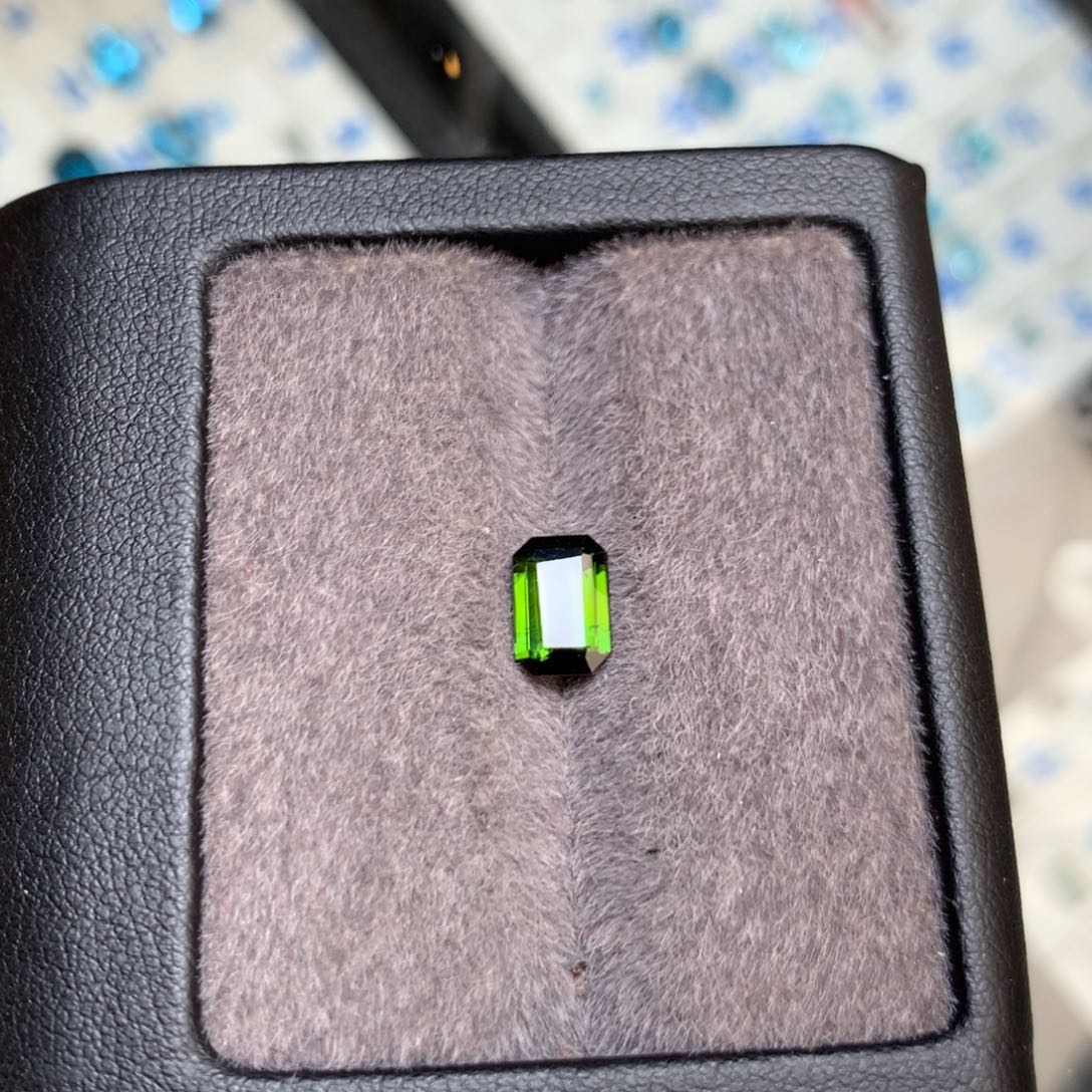 碧玺珠宝半成品未镶嵌1.25