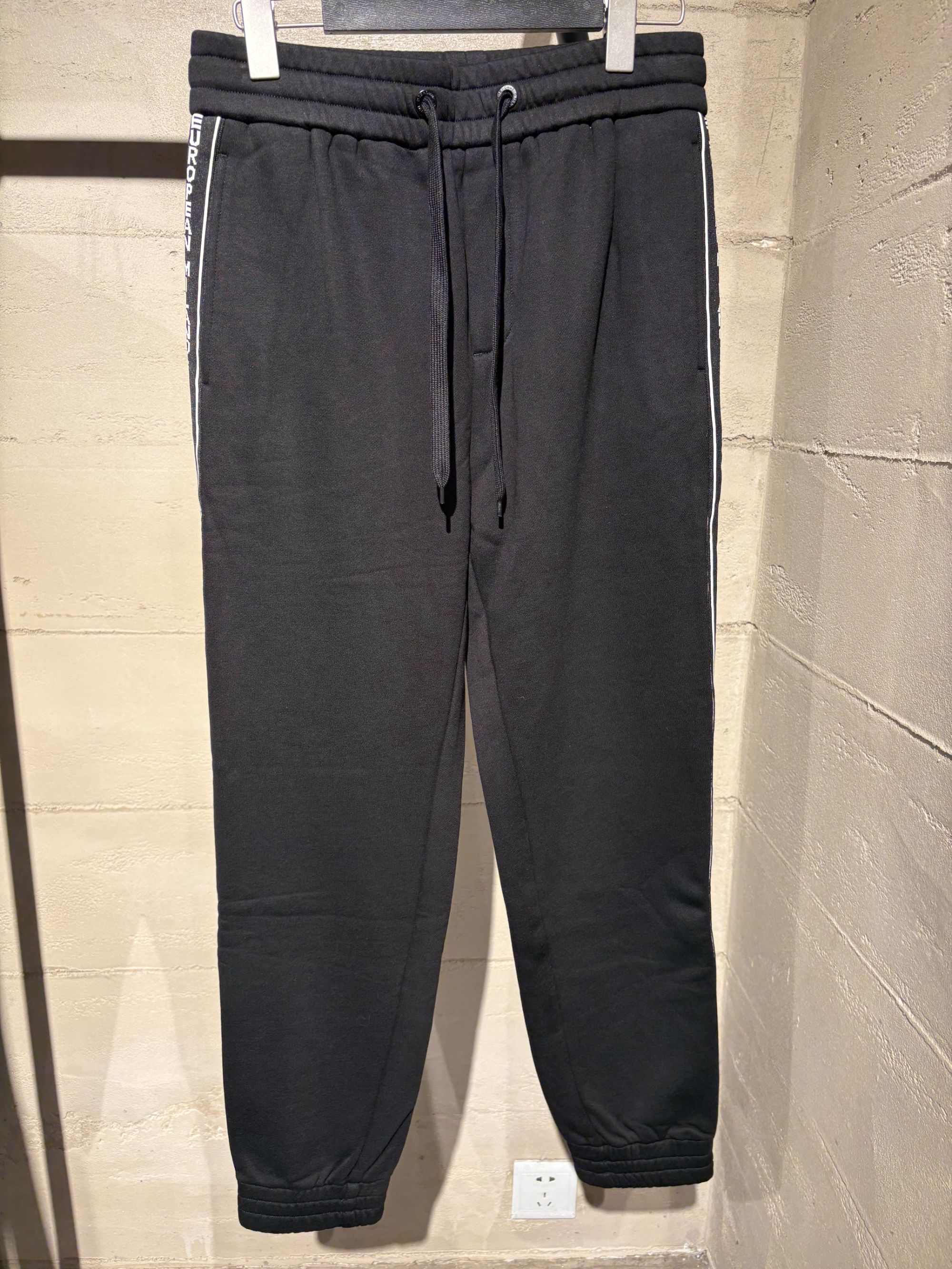 D6407542-99男士黑色休闲裤