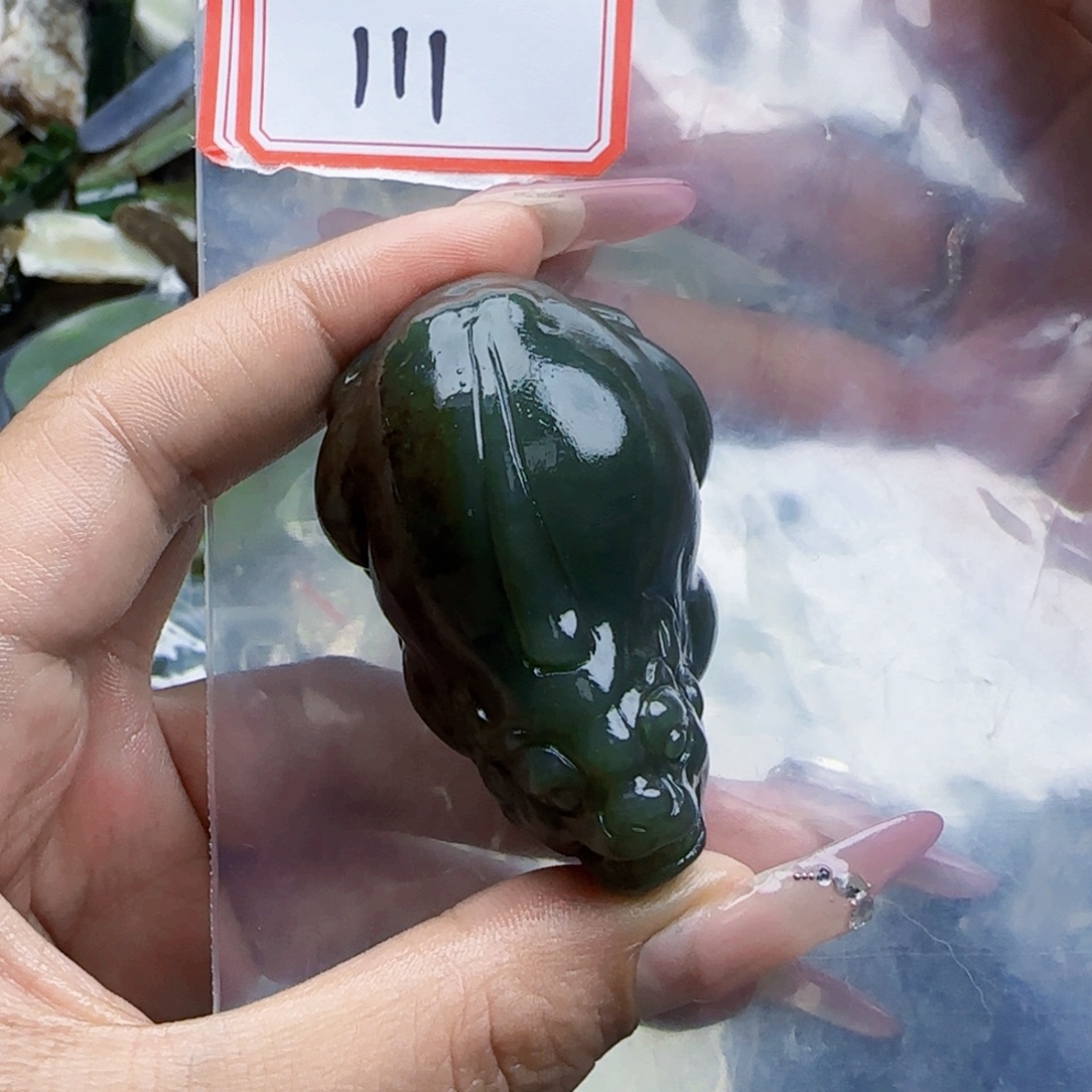 和田玉未镶嵌珠宝半成品