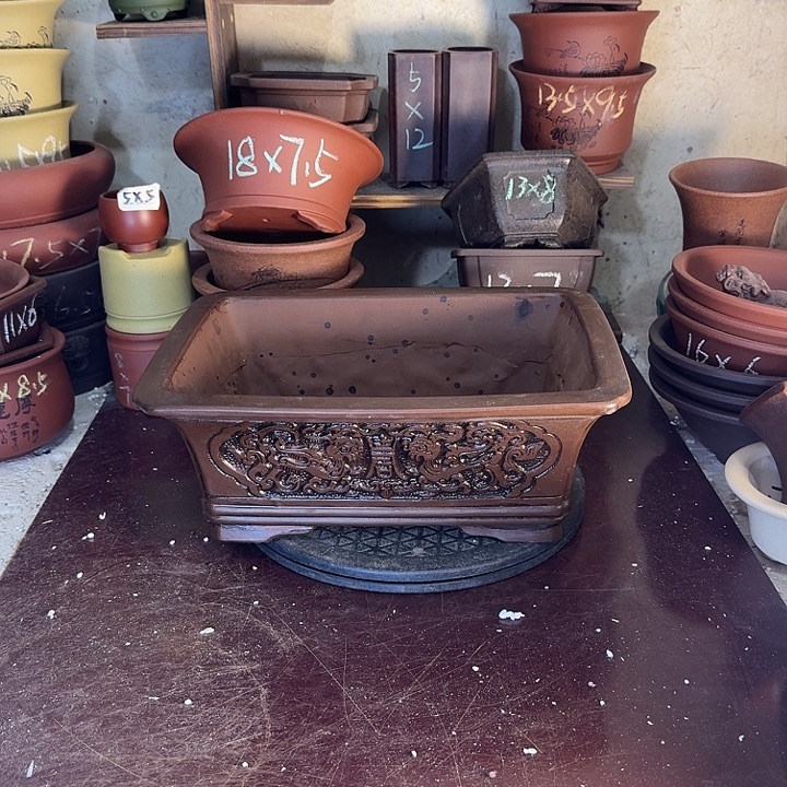 紫砂花盆，手工制作