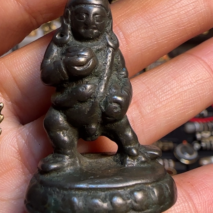 核桃手串/手链ꎰ****ꎰ牌……………………