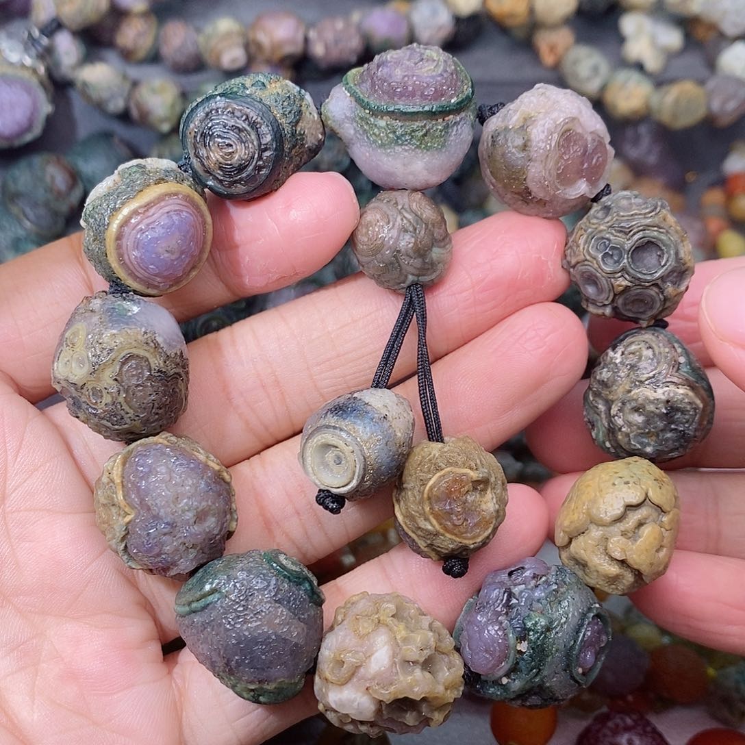 未镶嵌玛瑙/玉髓珠宝奇石m**y