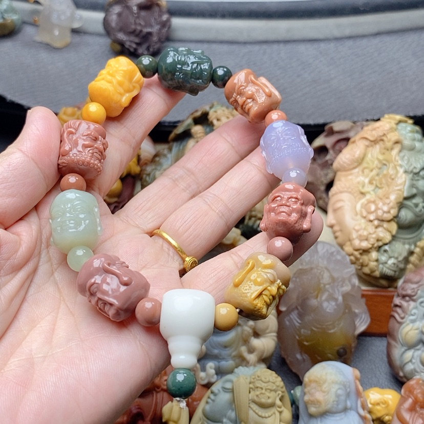 【闪购商品】定制石英质玉吊坠未镶嵌