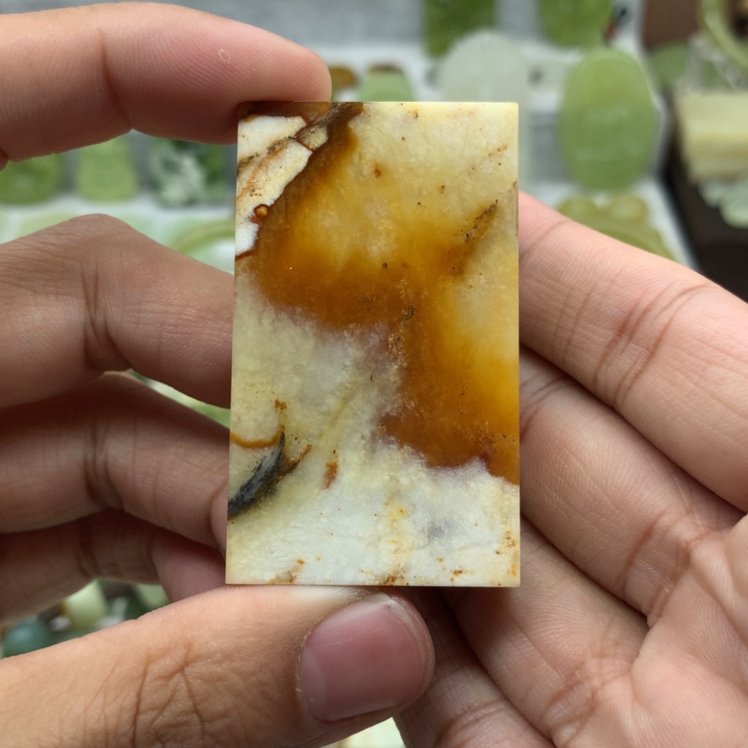 岫玉未镶嵌吊坠(不含链)