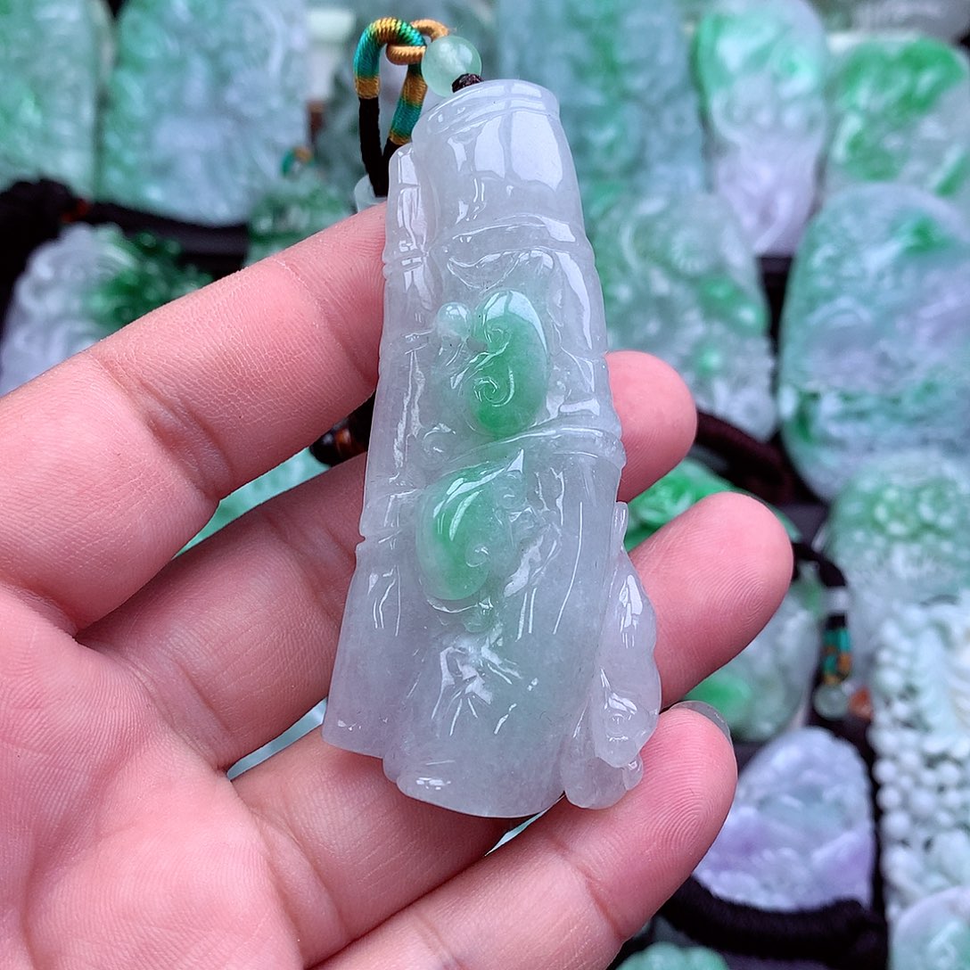 翡翠吊坠(不含链)未镶嵌