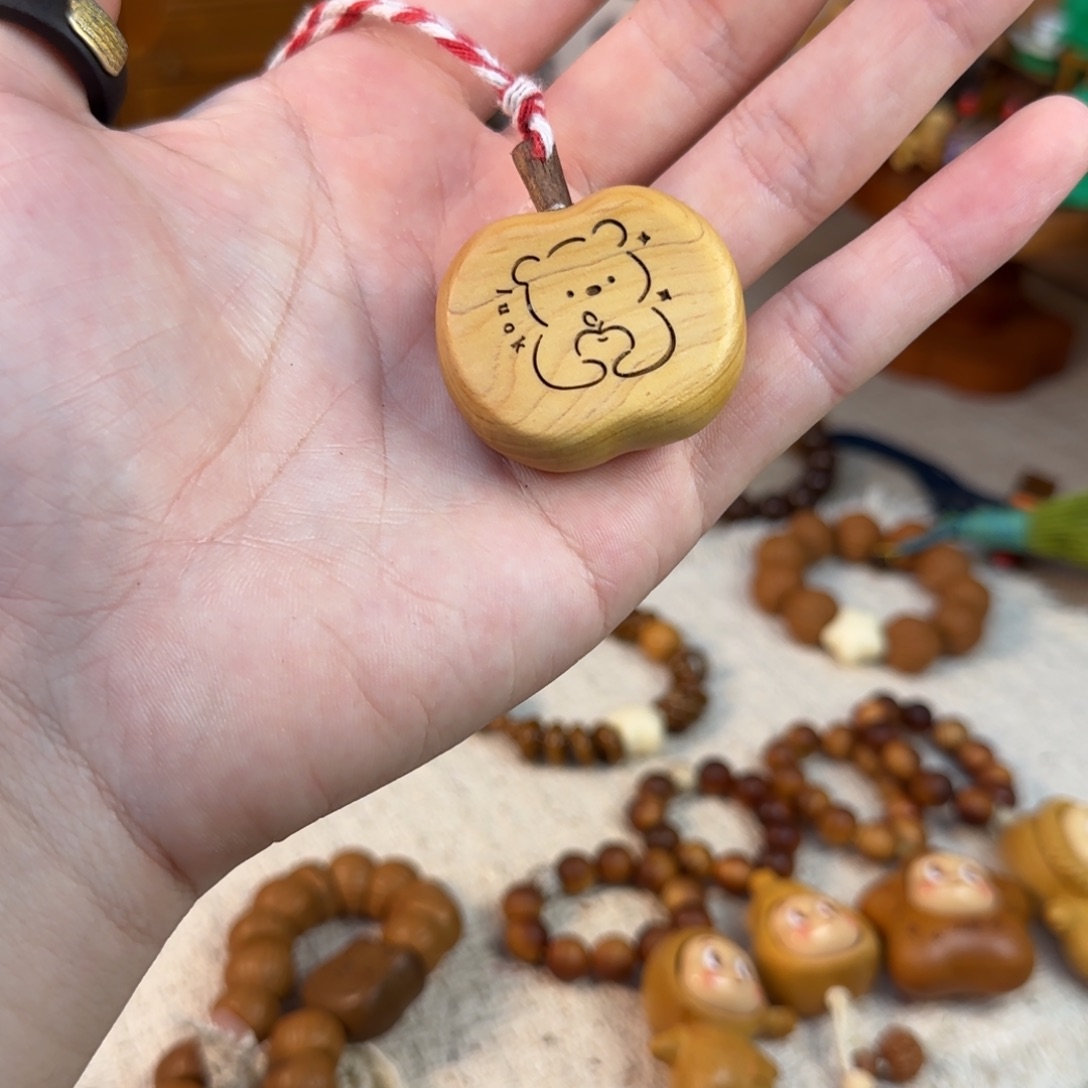 无事牌非洲檀香崖柏平安果