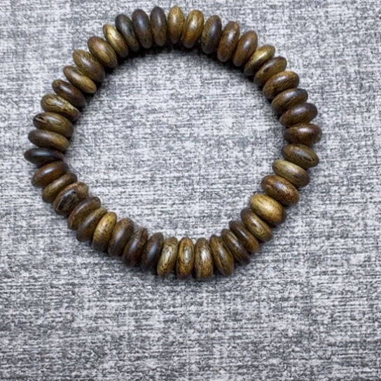 沉香手串小*乌身算盘珠1.0/9