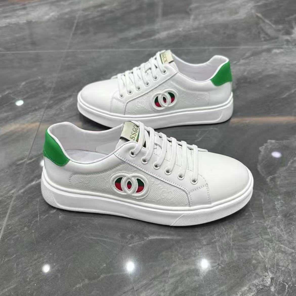 男鞋2025春夏季新款头层牛皮轻便软底一脚蹬真皮透气休闲小白板鞋