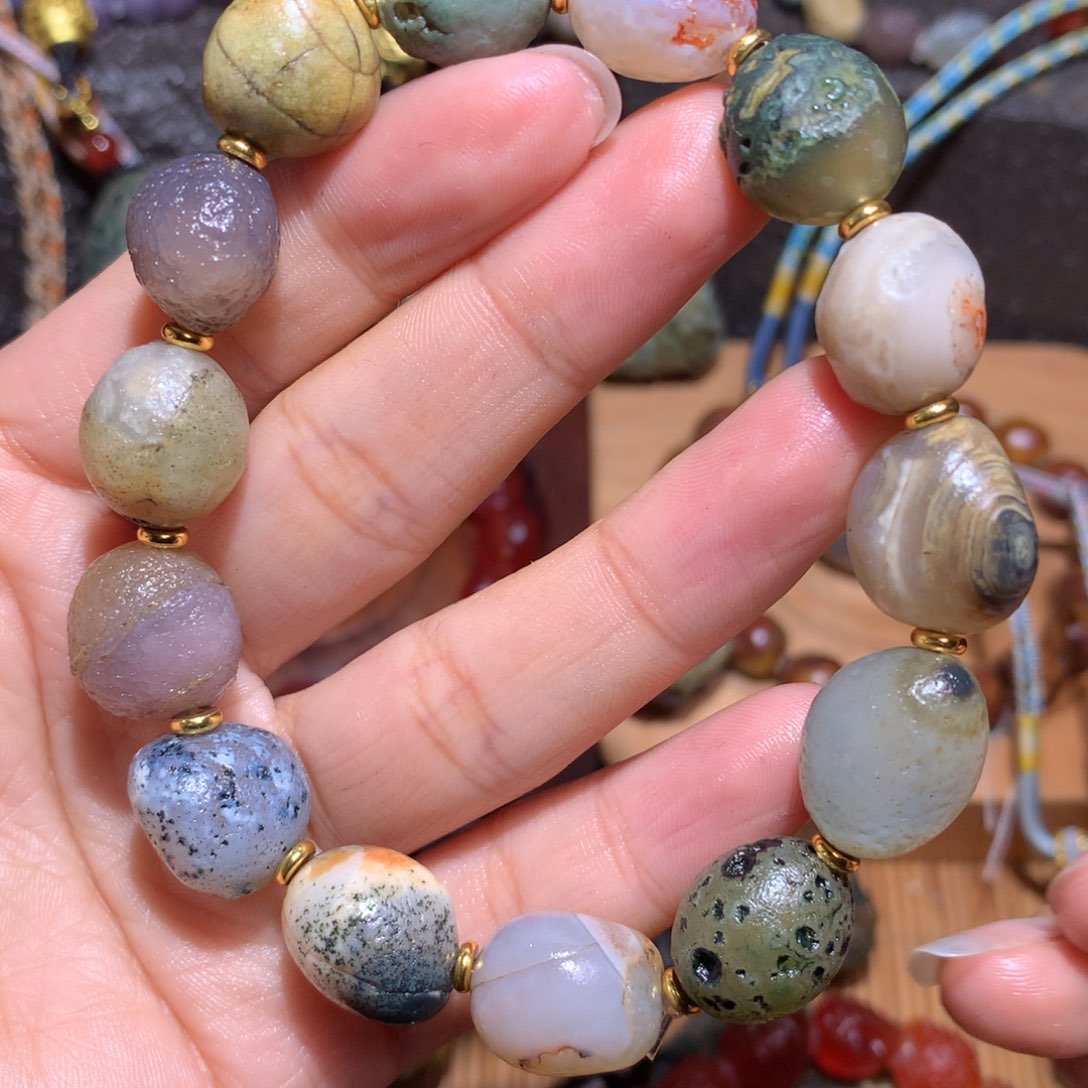 未镶嵌玛瑙/玉髓珠宝半成品