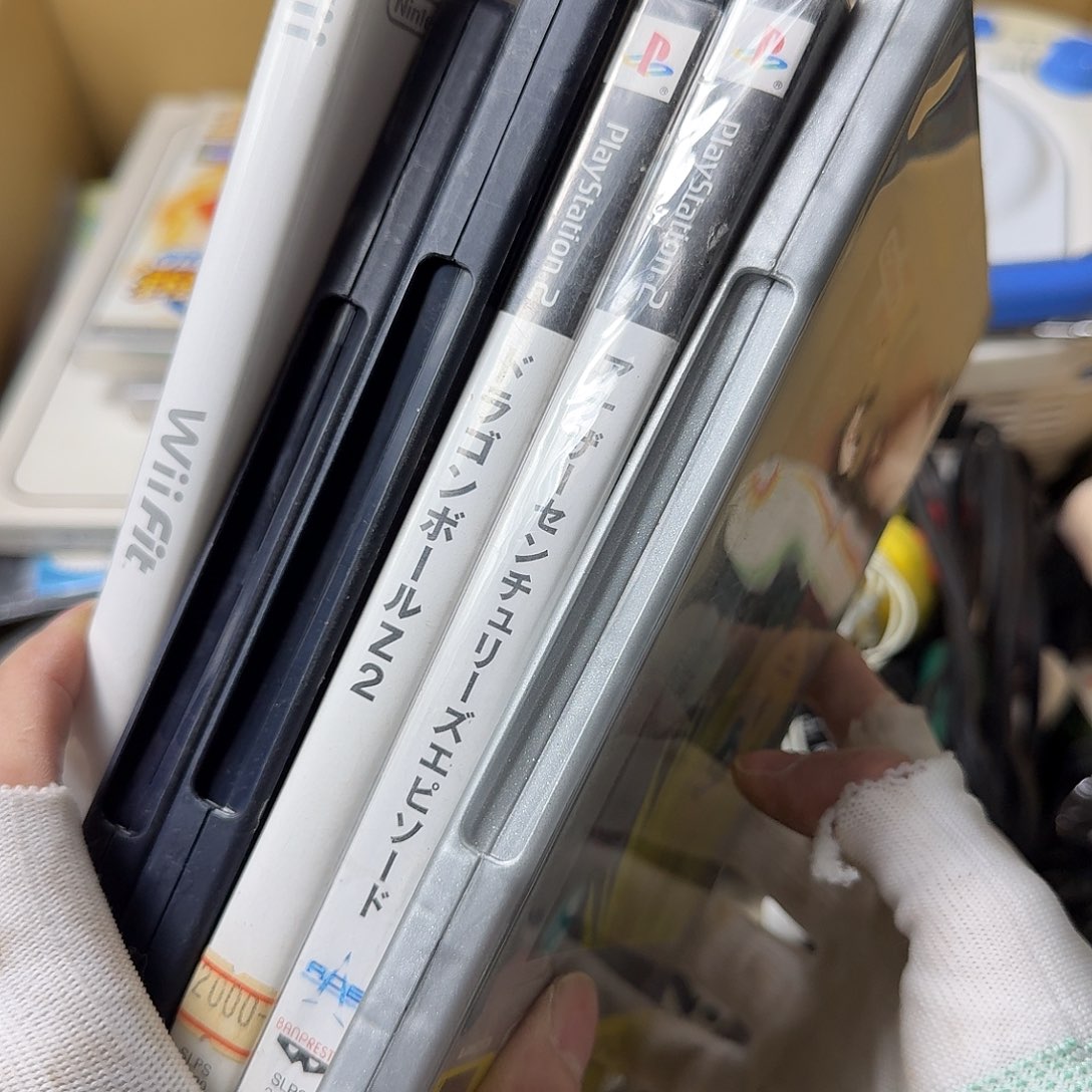 用*中古商品，瑕疵品，不保好坏。297