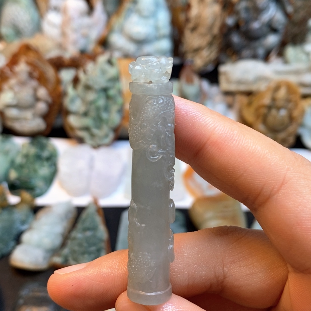 定制翡翠未镶嵌特色15